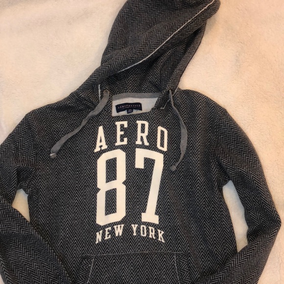 Aeropostale Tops - Aeropostale pullover hoodie